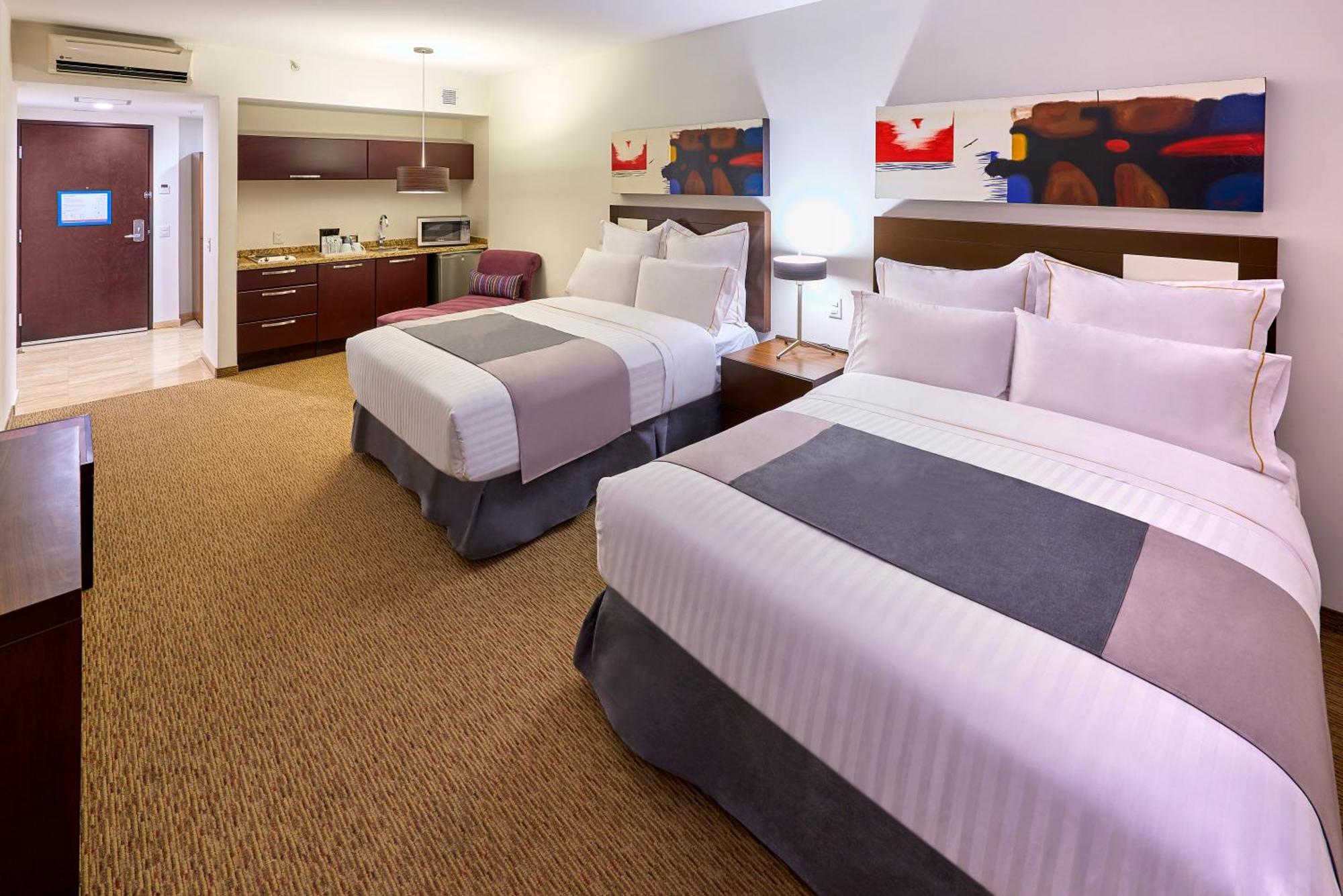 Guadalajara Patria-universidad By Ihg Hotel 3*